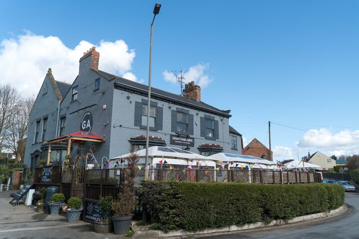 Grantham Arms Image 2