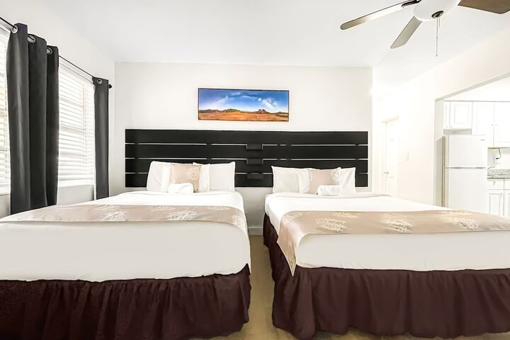 Room 7 of 36