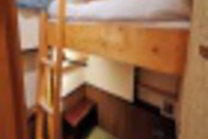Room 111 of 192