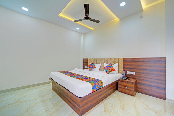 Room 21 of 26