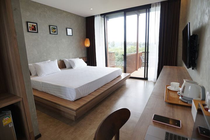 Room 4 of 35