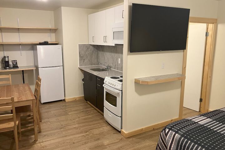 Room 5 of 19