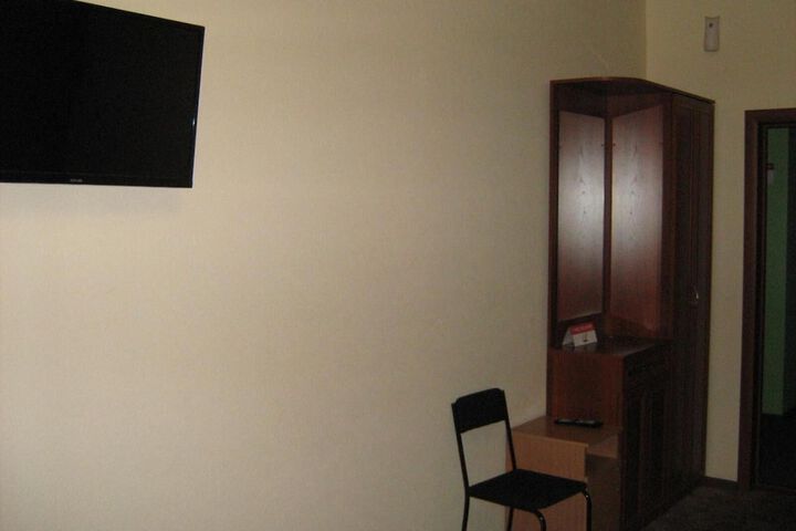 Room 16 of 57