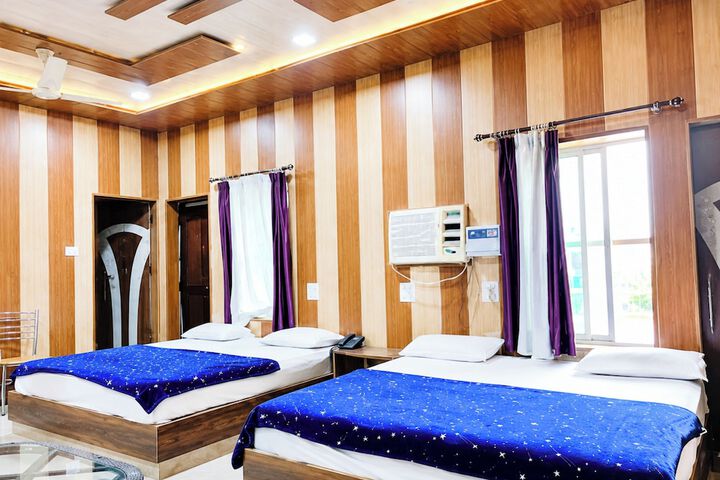 Room 2 of 14