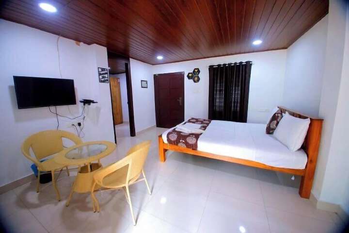 Room 10 of 62