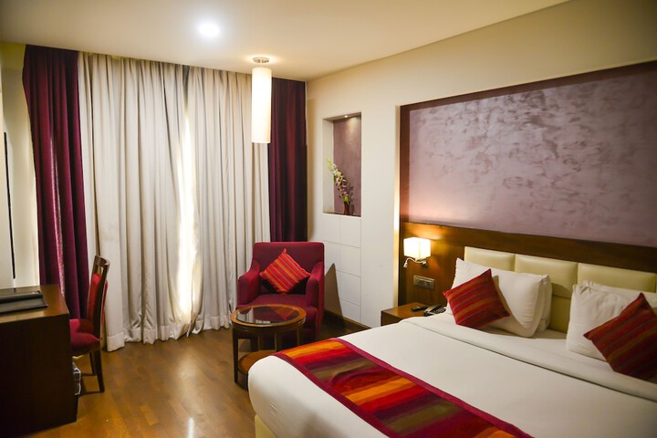 Room 14 of 39