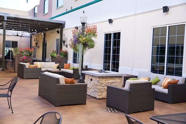 Terrace/Patio 28 of 30
