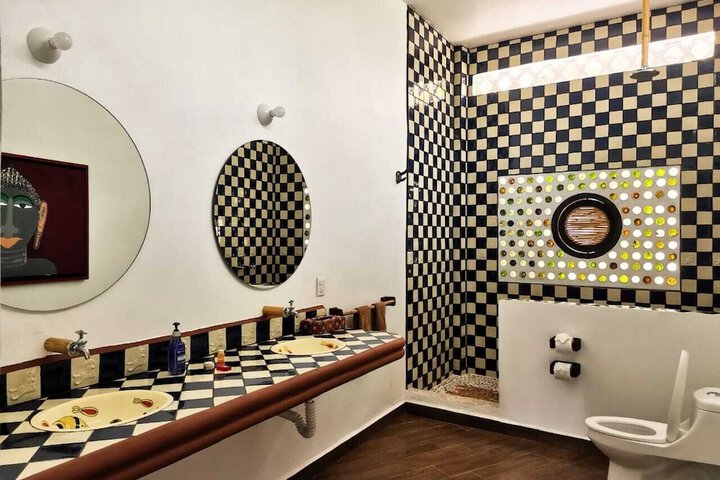Room 30 of 58