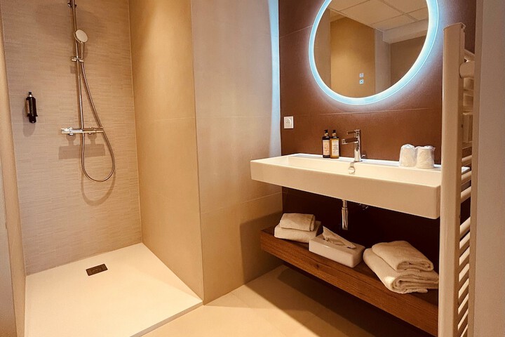 Bathroom Interior Photo