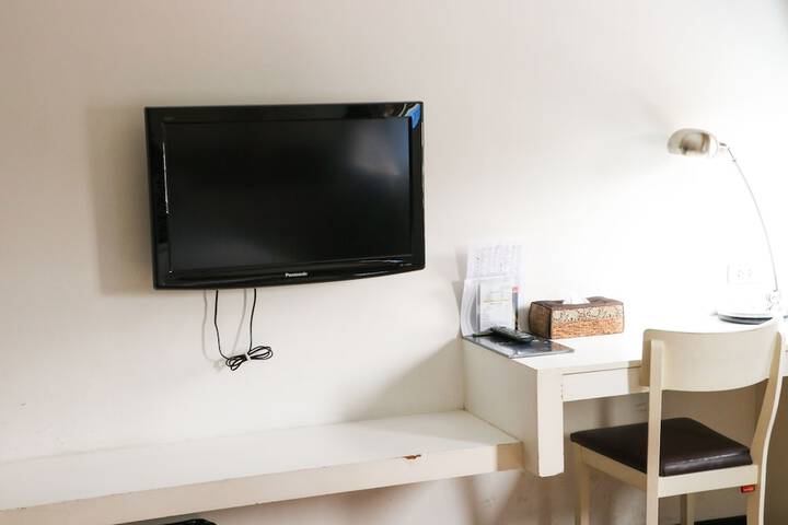 Room 20 of 80