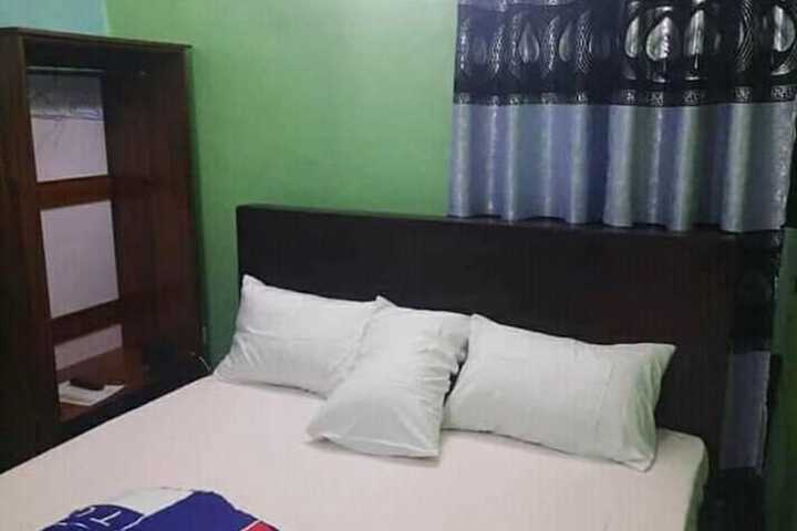Room 10 of 23