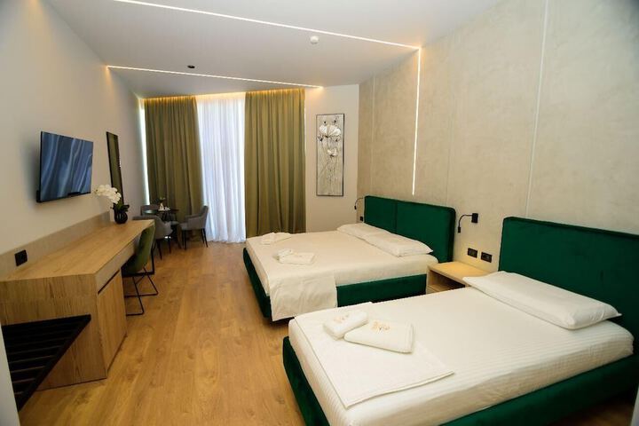 Room 47 of 88