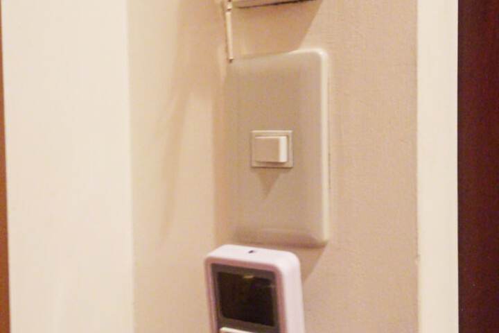 Room 21 of 65