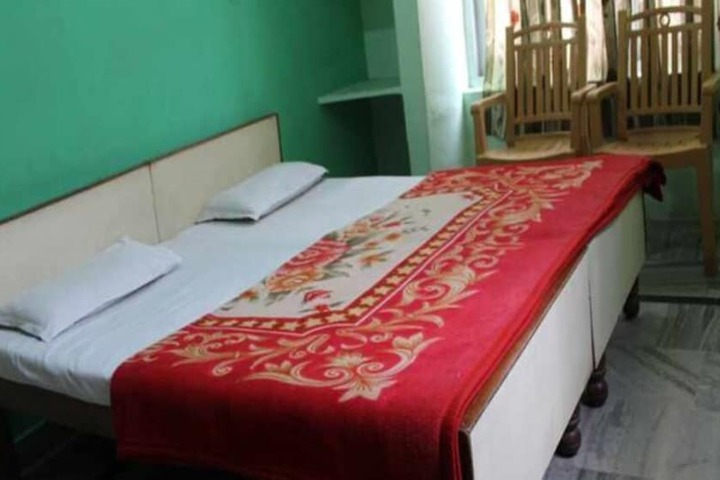 Room 3 of 16