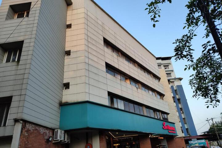 Hotel sri bhavan