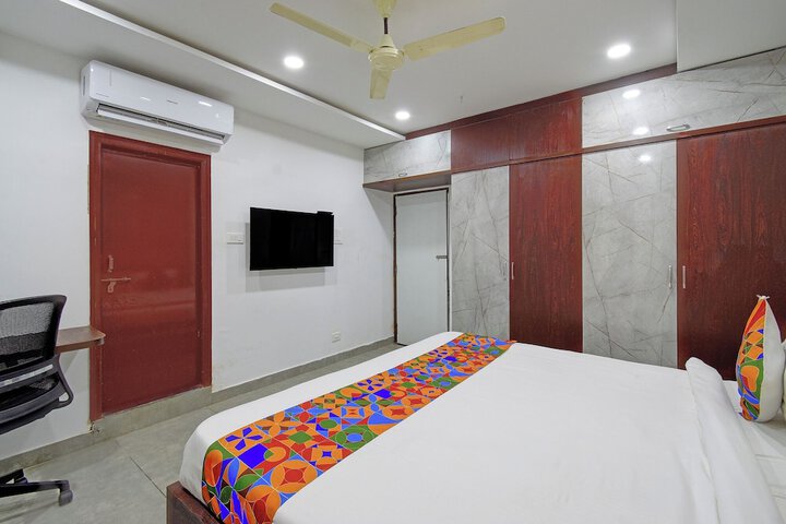 Room 8 of 39
