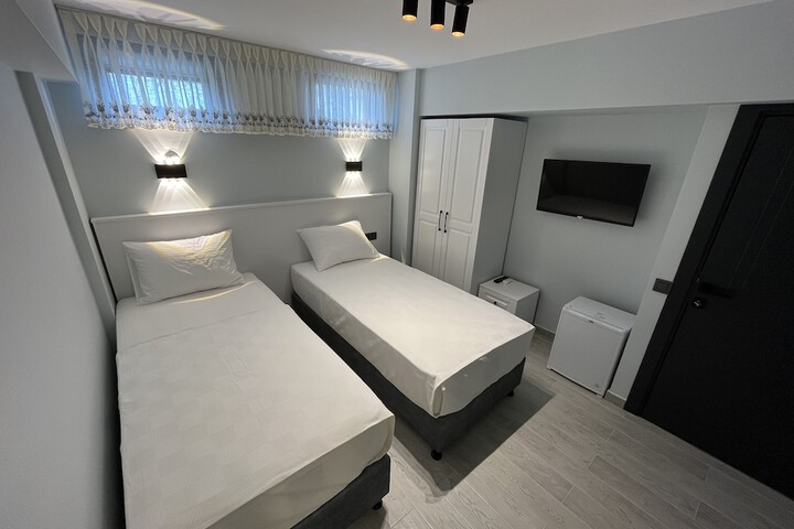 Room 7 of 46