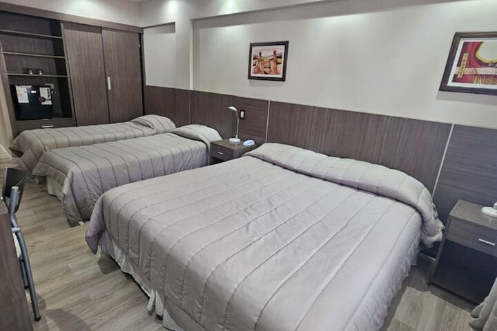 Room 6 of 63