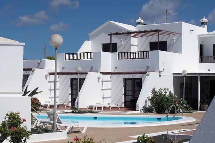 Pool Hotel