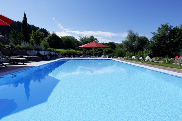 Hotel Pool
