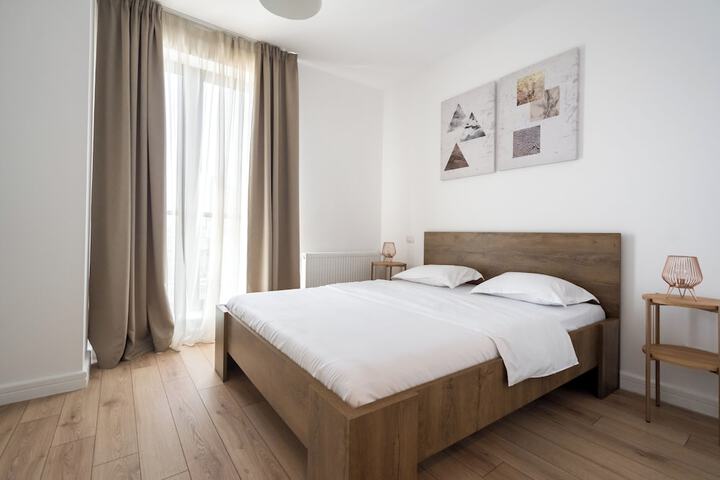 Room 40 of 355