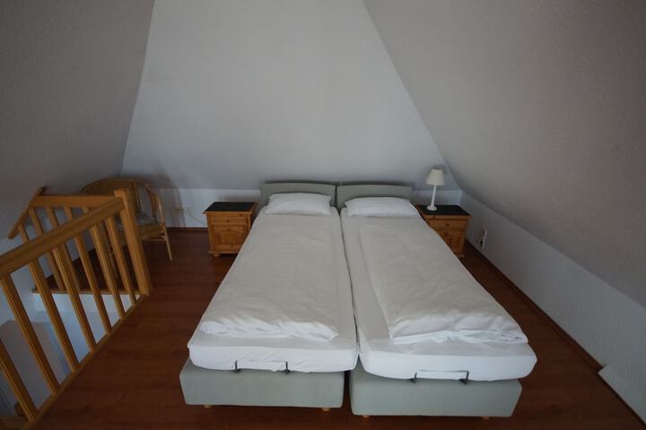 Room 8 of 47