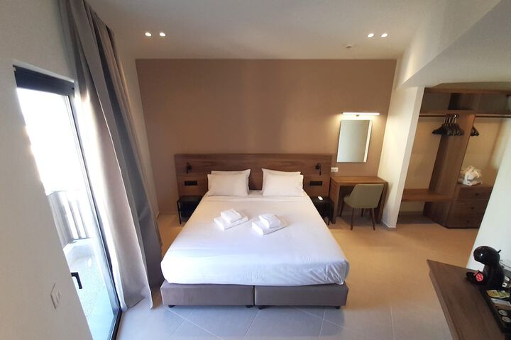 Room 20 of 53