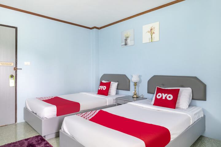 Room 10 of 25