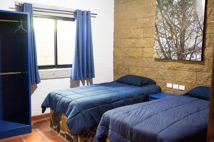 Room 7 of 96
