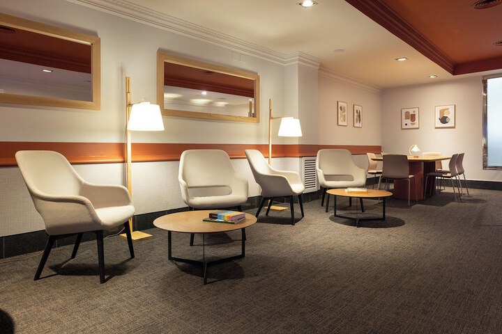 Hotel Interior 4 of 59