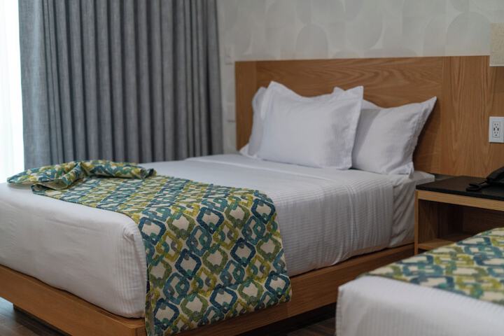 Room 5 of 33