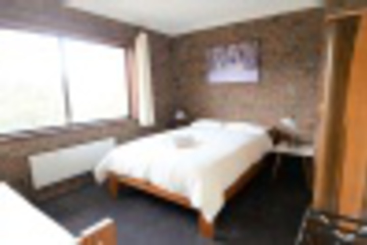 Room 292 of 693