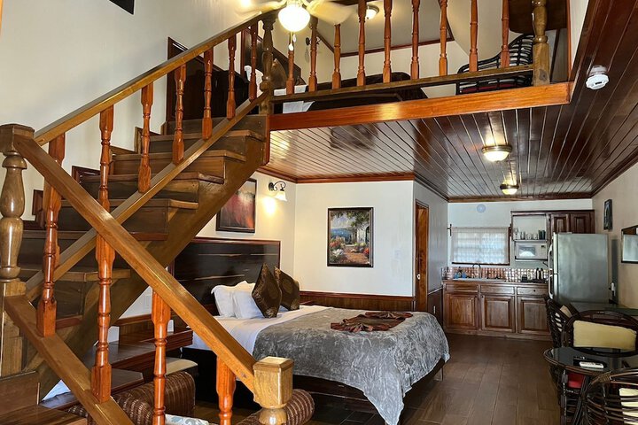 Room 21 of 272