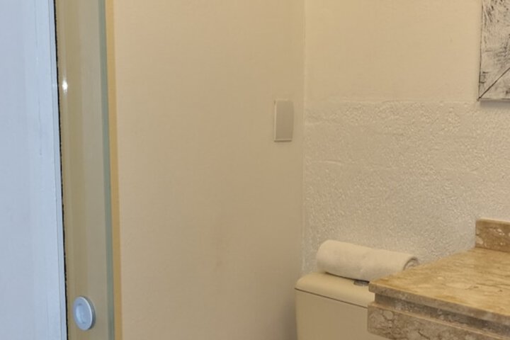 Clean Restrooms