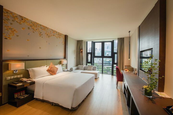 Room 15 of 60