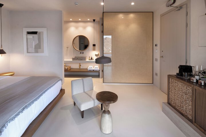 Room 7 of 45