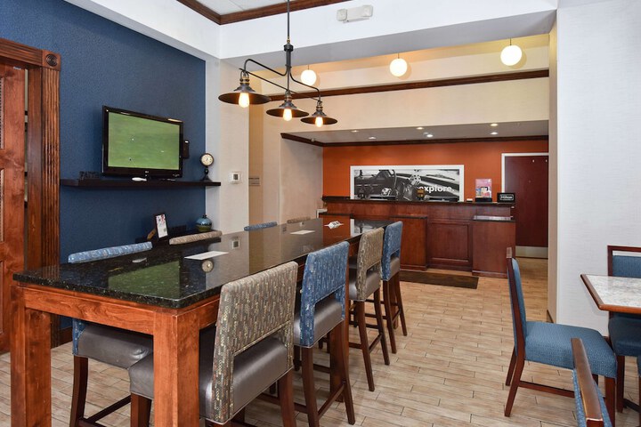 Hotel Interior 4 of 26