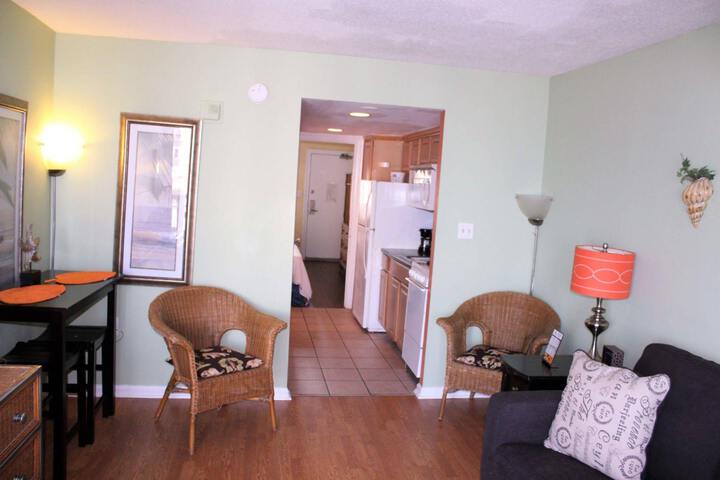 Room 9 of 10