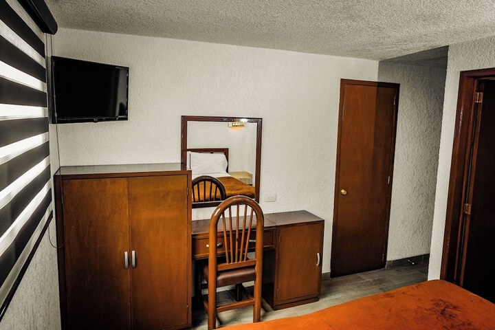 Room 17 of 55