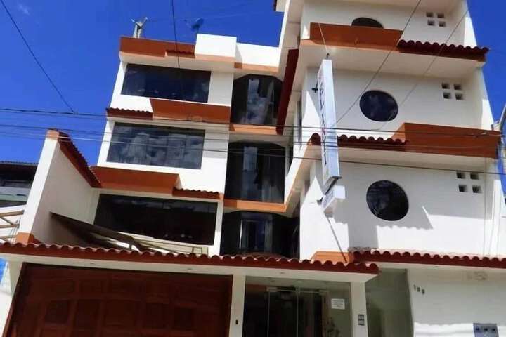 Atix Hotel