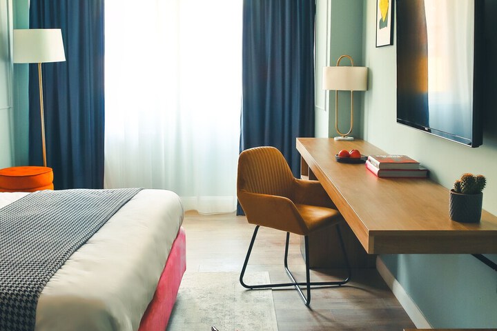 Room 22 of 50