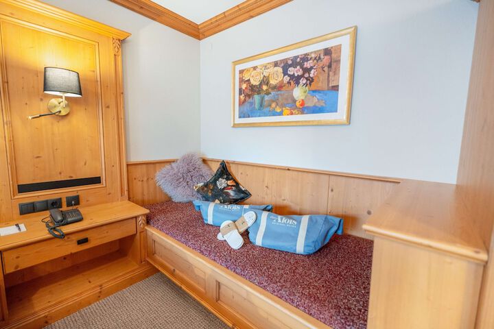 Room 22 of 90