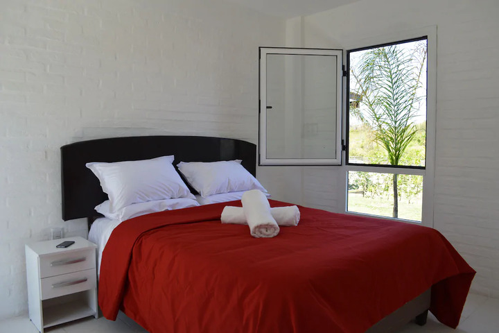 Room 2 of 5