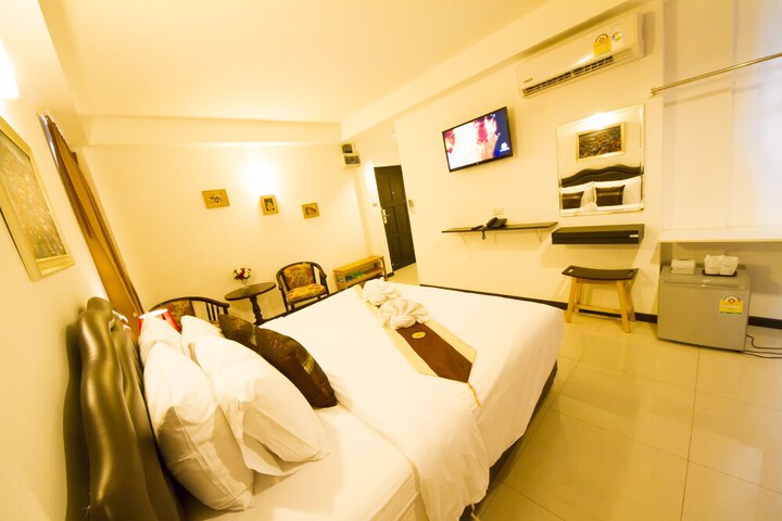 Room 14 of 62