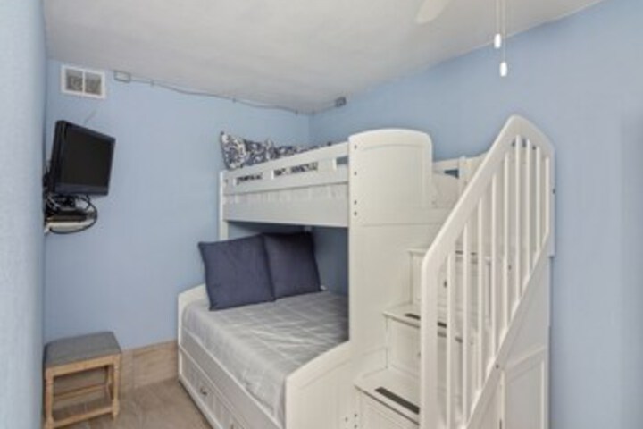 Room 114 of 130