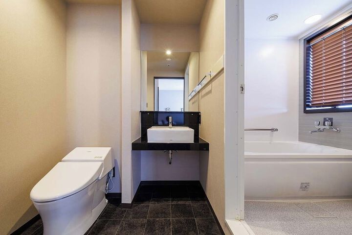 Clean Restrooms