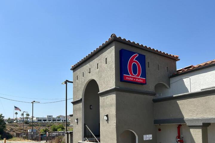 Photo of Studio 6 Lake Elsinore CA