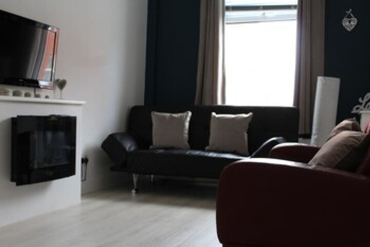 Room 2 of 23