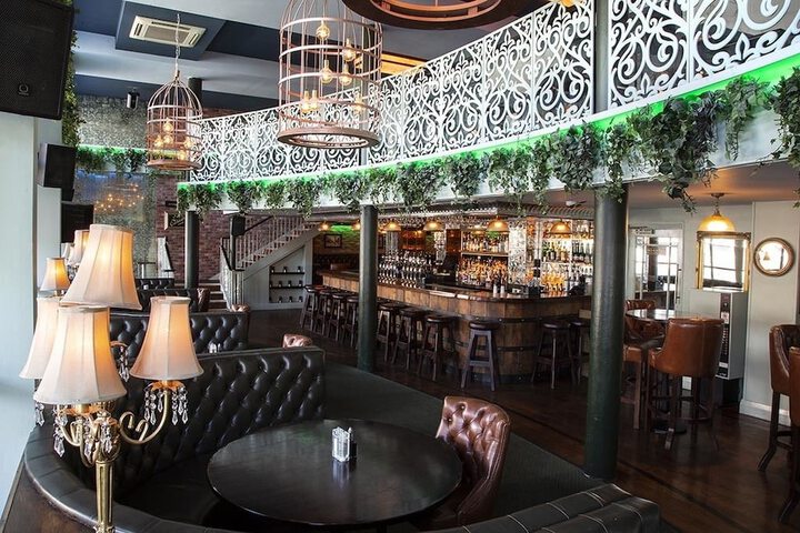 Dining Photos