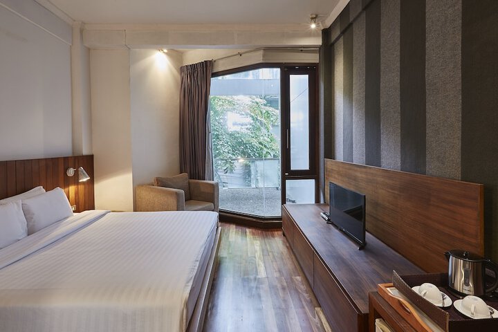 Room 22 of 50